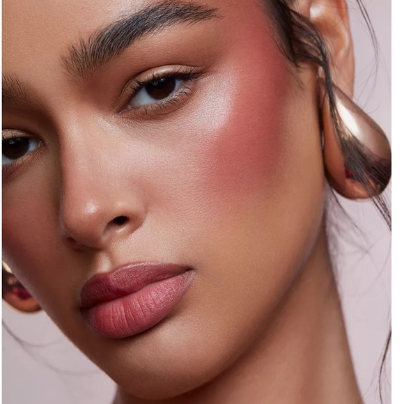 - PATRICK TA Double-Take Crème & Powder Blush# she is wanted. New - Picture 4 of 6